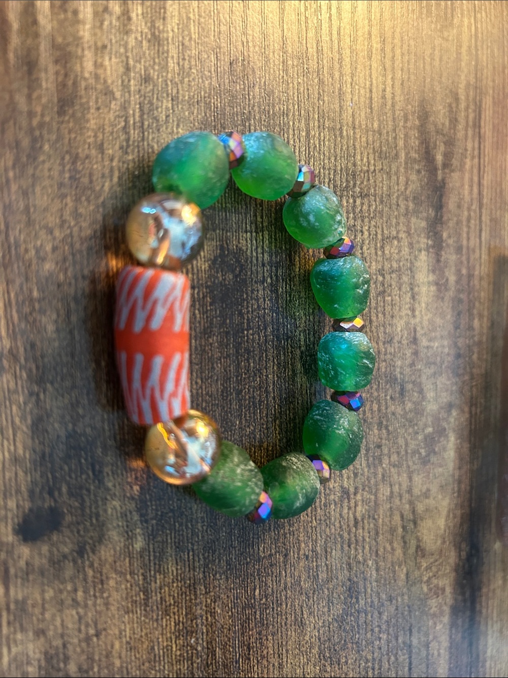Green Beaded Stretch Bracelet with Accent Beads